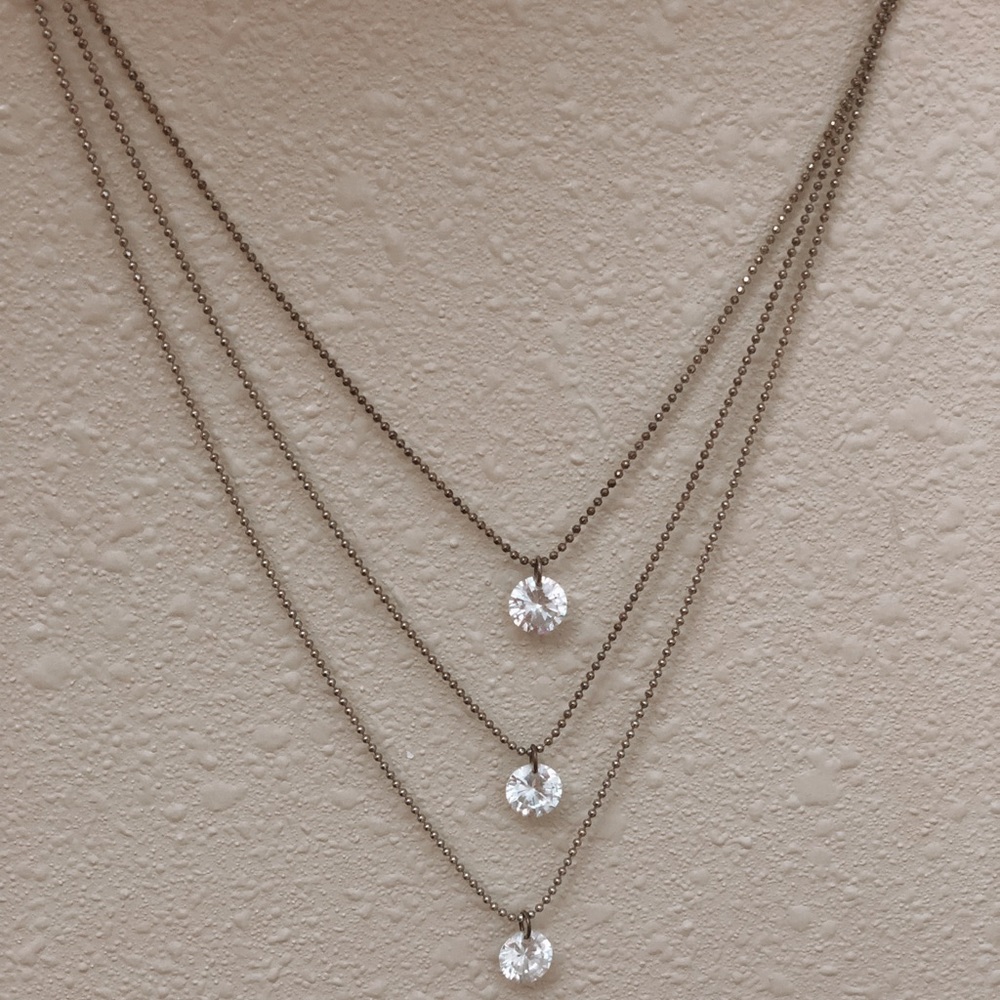 ✰ dainty stone necklace ✰ - Picture 2 of 3